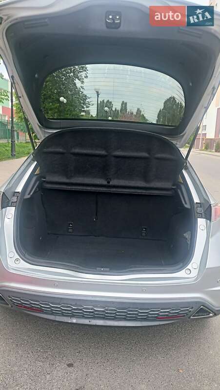 Хэтчбек Honda Civic 2006 в Вишневом