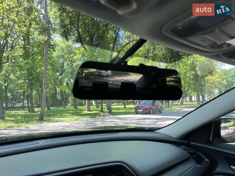 Седан Honda Civic 2018 в Чернігові