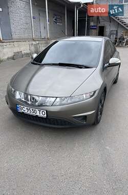 Хэтчбек Honda Civic 2007 в Шептицькому