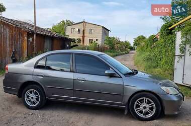 Седан Honda Civic 2004 в 
