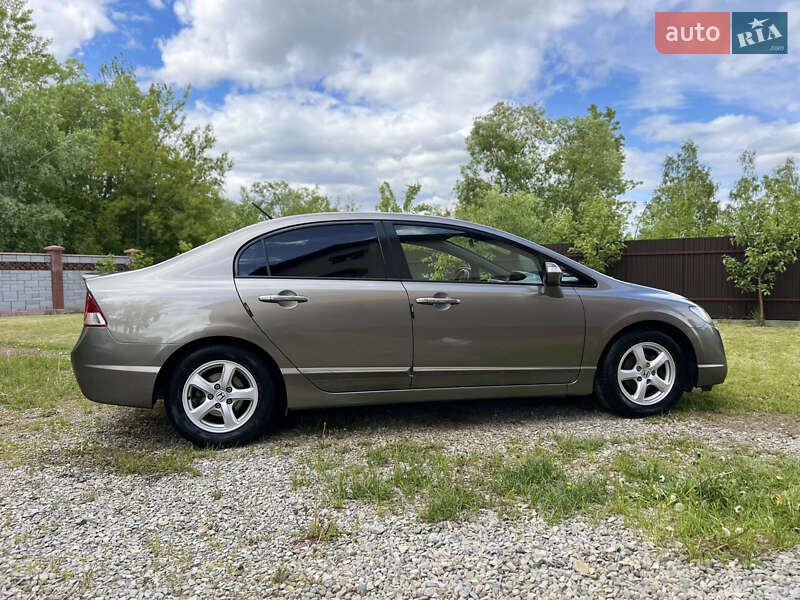 Седан Honda Civic 2007 в Богородчанах