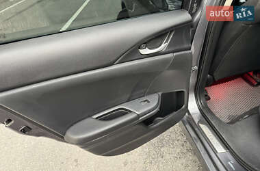 Седан Honda Civic 2017 в 