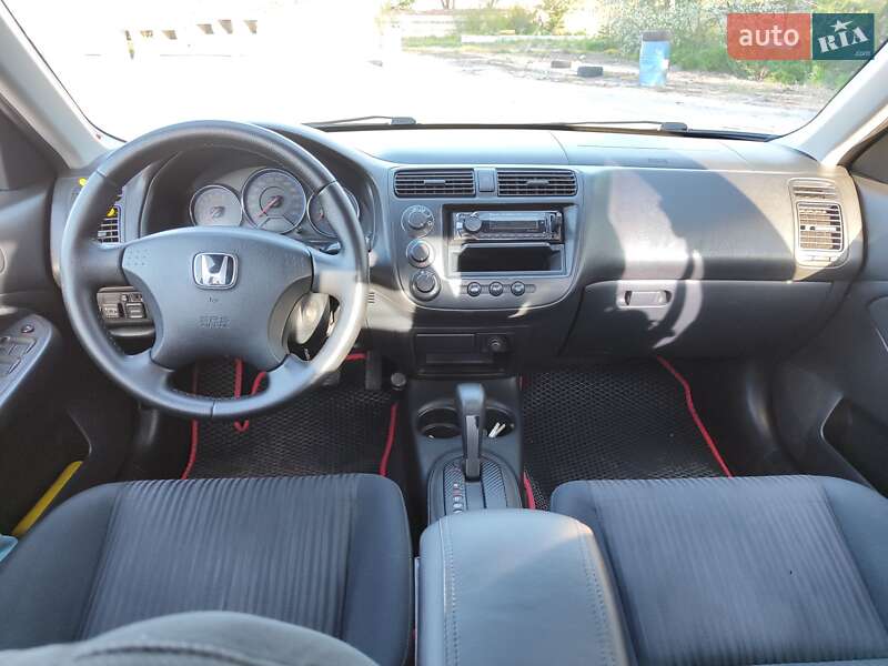 Седан Honda Civic 2004 в Запоріжжі