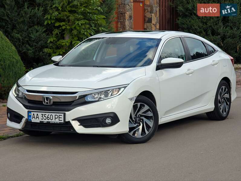 Седан Honda Civic 2017 в 