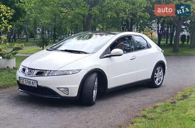 Хэтчбек Honda Civic 2010 в 