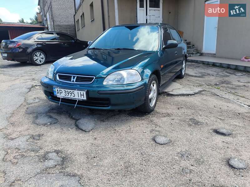 Седан Honda Civic 1997 в Запоріжжі