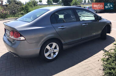 Седан Honda Civic 2009 в 