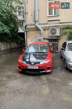 Хэтчбек Honda Civic 2008 в 