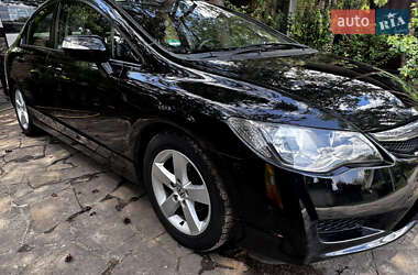 Седан Honda Civic 2010 в 