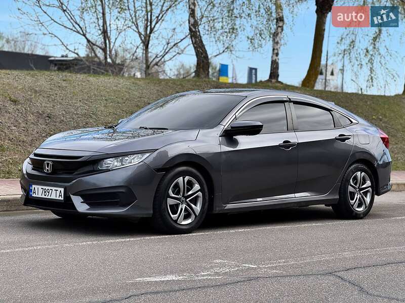 Седан Honda Civic 2016 в Києві