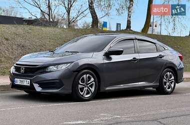 Седан Honda Civic 2016 в 