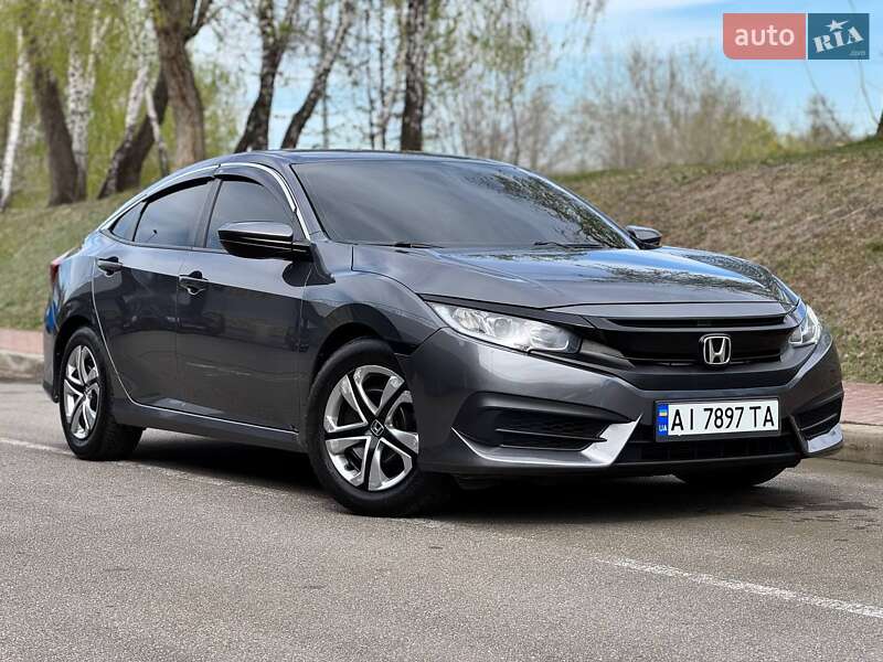 Седан Honda Civic 2016 в Києві