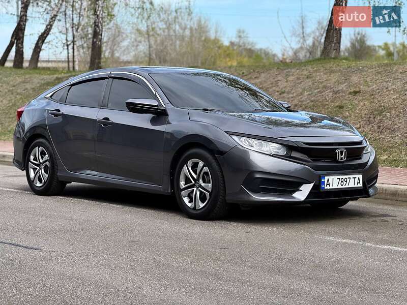 Седан Honda Civic 2016 в Києві