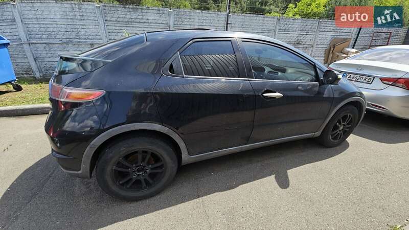 Хетчбек Honda Civic 2007 в Києві