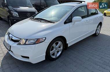 Седан Honda Civic 2010 в 