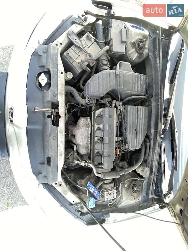 Седан Honda Civic 2004 в Киеве