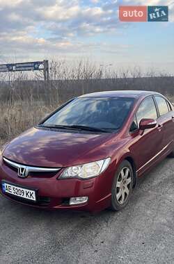 Седан Honda Civic 2007 в Днепре
