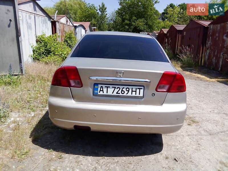Седан Honda Civic 2001 в Ивано-Франковске