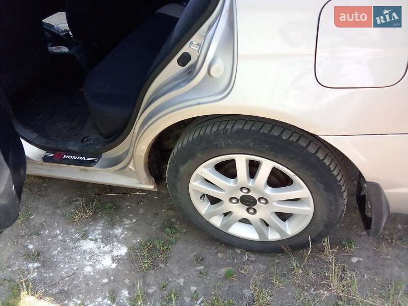 Седан Honda Civic 2001 в Ивано-Франковске