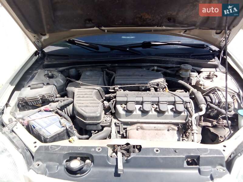 Седан Honda Civic 2001 в Ивано-Франковске