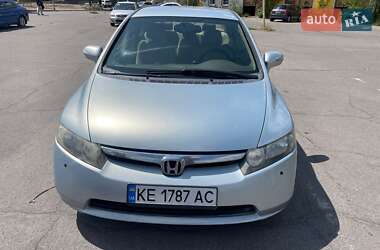 Седан Honda Civic 2006 в Дніпрі