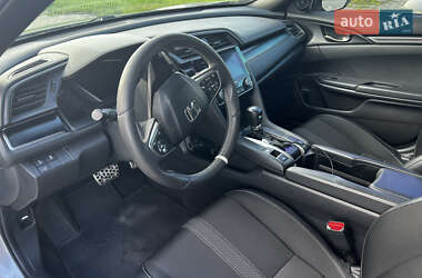 Хэтчбек Honda Civic 2019 в 