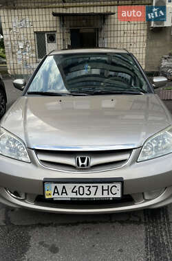 Седан Honda Civic 2004 в Києві