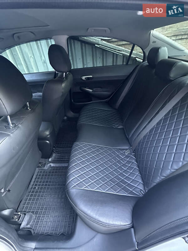 Седан Honda Civic 2008 в Кропивницькому