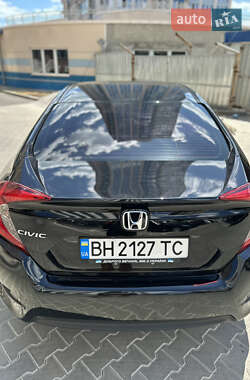 Седан Honda Civic 2019 в Одессе