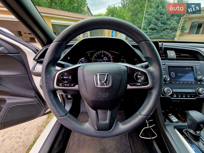 Купе Honda Civic 2016 в Дніпрі