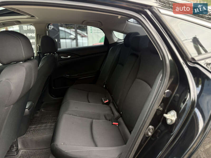 Седан Honda Civic 2017 в Запоріжжі