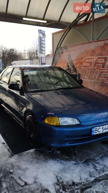 Седан Honda Civic 1995 в Львове