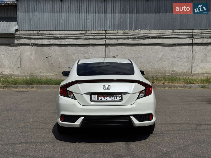 Купе Honda Civic 2016 в Киеве