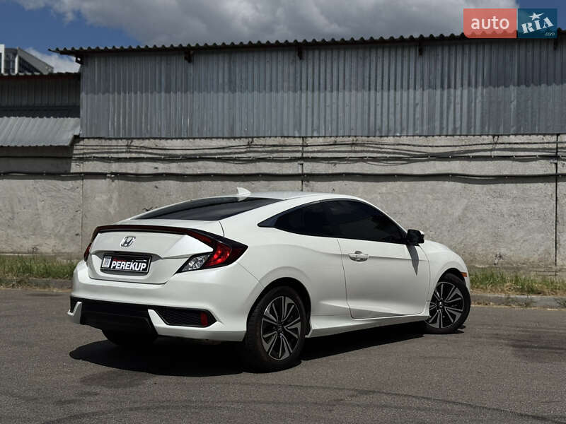 Купе Honda Civic 2016 в Киеве