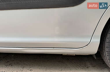Хэтчбек Honda Civic 2001 в 