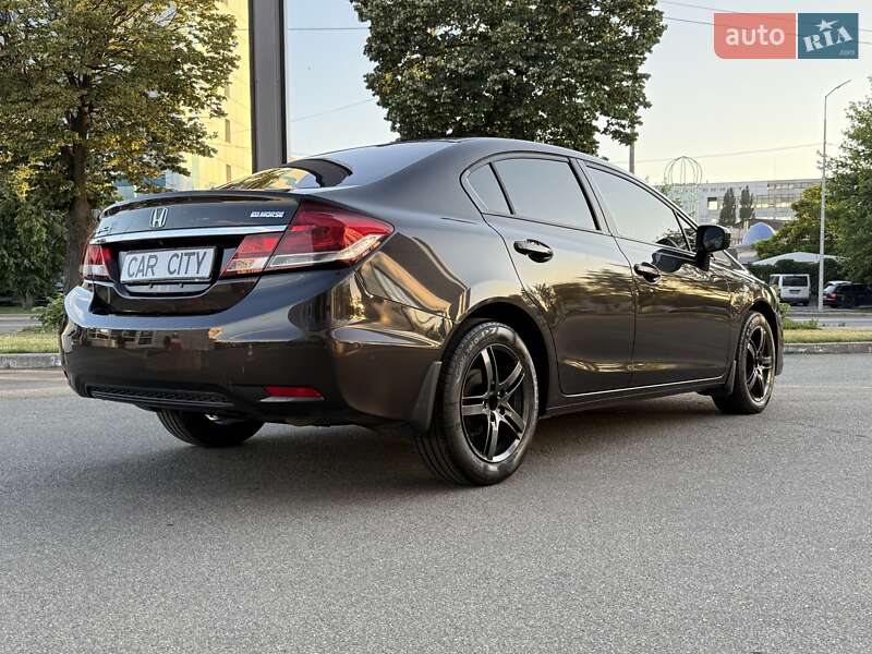 Седан Honda Civic 2014 в Киеве