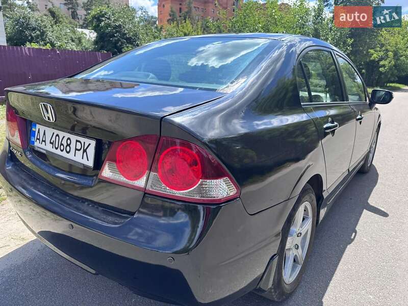 Седан Honda Civic 2008 в Киеве