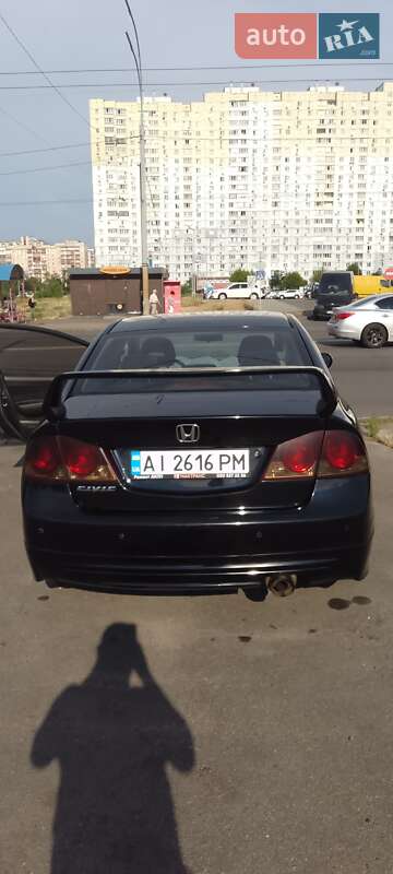 Седан Honda Civic 2007 в Киеве