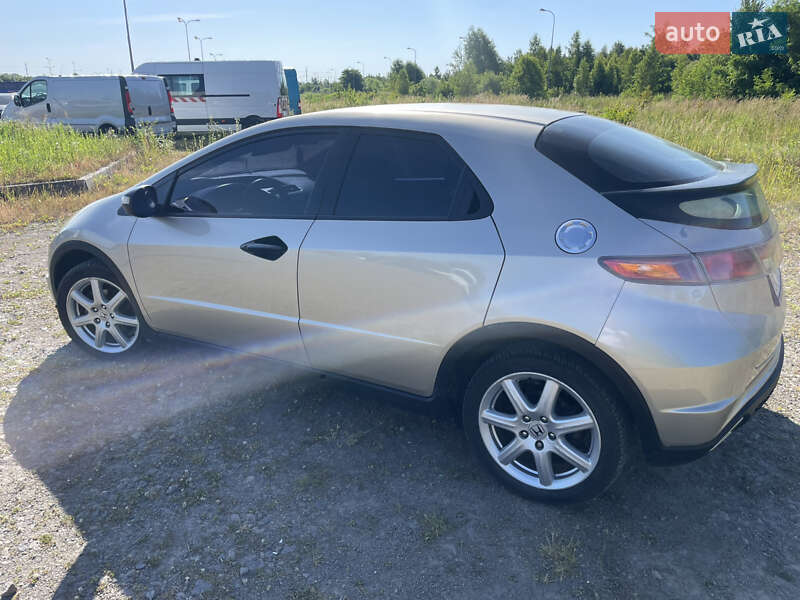 Хетчбек Honda Civic 2008 в Львові