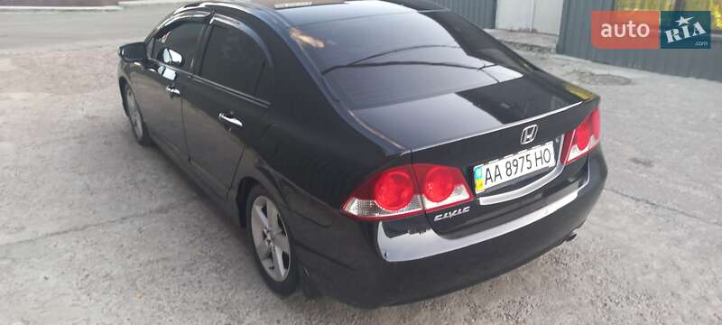 Седан Honda Civic 2008 в Киеве