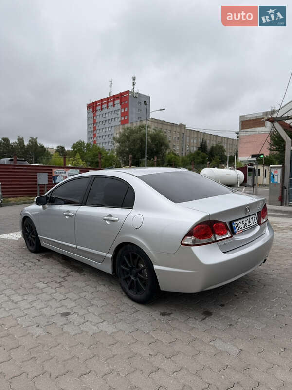 Седан Honda Civic 2011 в Львове