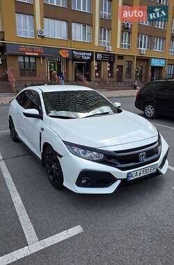 Хэтчбек Honda Civic 2016 в 
