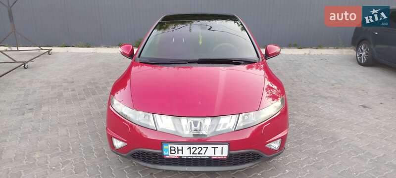 Хэтчбек Honda Civic 2008 в Николаеве