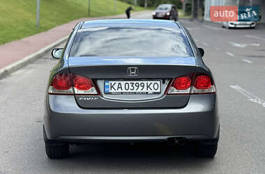 Седан Honda Civic 2011 в 