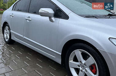 Седан Honda Civic 2006 в 