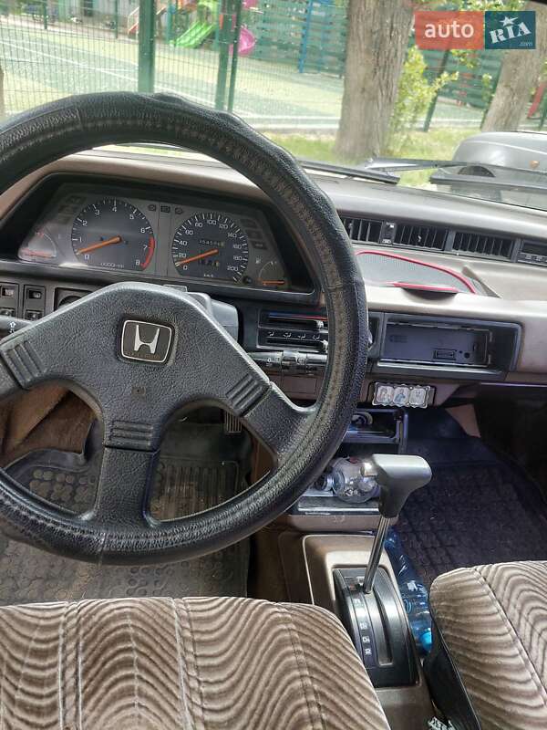 Хэтчбек Honda Civic 1990 в Южном