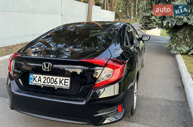 Седан Honda Civic 2018 в 