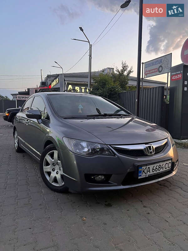 Седан Honda Civic 2011 в Броварах