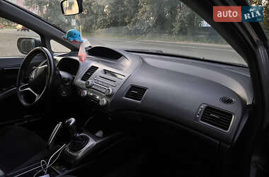 Седан Honda Civic 2011 в 