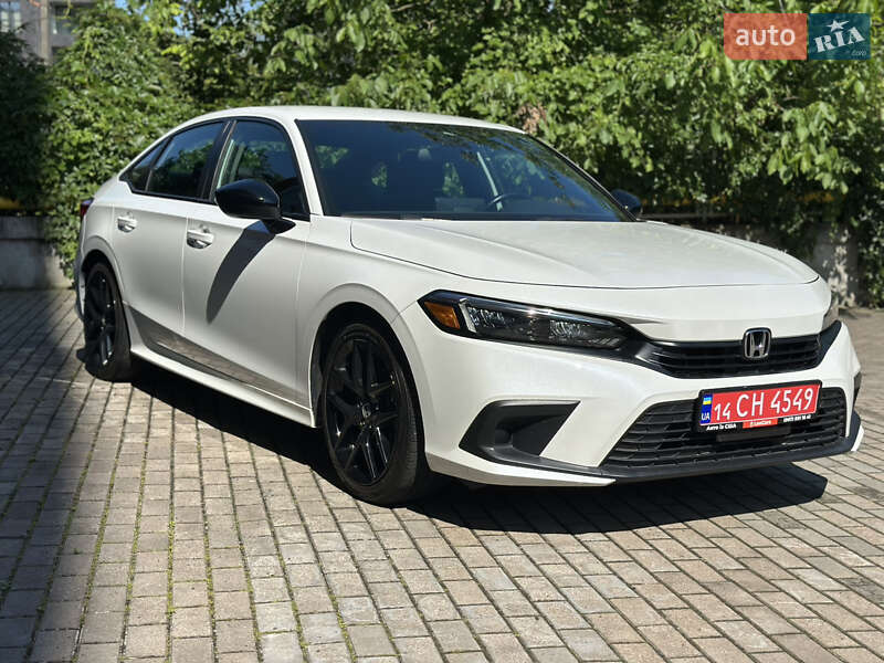 Седан Honda Civic 2023 в Львові